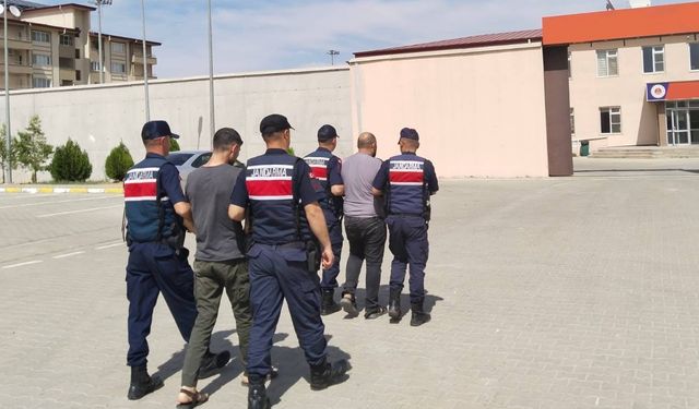 Gaziantep’te göçmen kaçakçılarına operasyon! 4 şüpheli tutuklandı