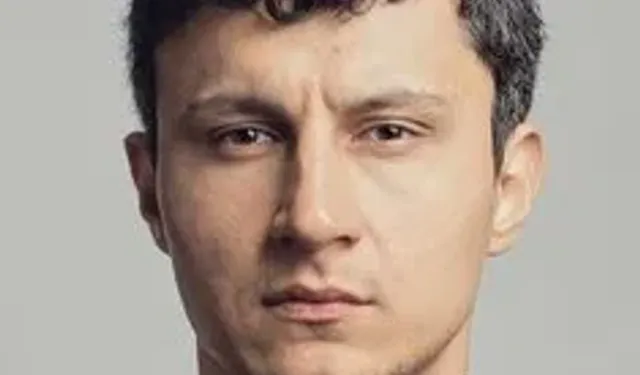 Alper Çankaya: Tiyatrodan Ekranlara Uzanan Bir Başarı Hikayesi