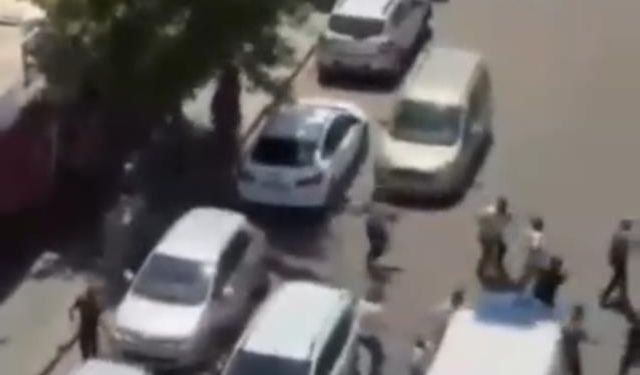Husumetli aileler arasında kavga: Yaralılar Var