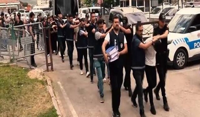 Gaziantep'te fuhuş operasyonu: 13 şüpheli yakalandı