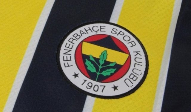 Fenerbahçe duyurdu! O oyuncunun sözleşmesi uzatıldı