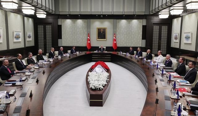 3 buçuk saat süren MGK'dan 6 maddelik bildiri
