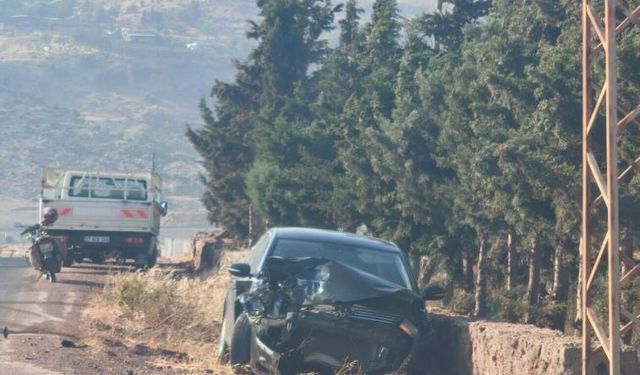 Gaziantep’te feci kaza! İki otomobil çarpıştı! Yaralılar var