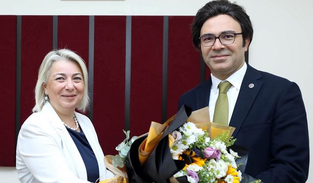 GAÜN’de görev değişimi