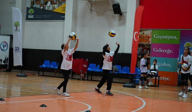 Şehitkamil Yaz Spor Okulları'nda büyük başarı