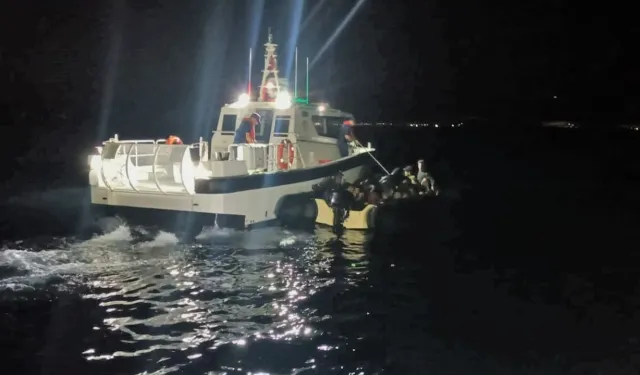 Feci olay! Bir tekne alabora oldu! 2 çocuk kayıp...