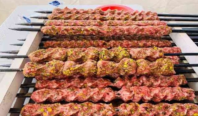 Bakanlık taklit ve tağşiş yapan firmaları ifşa etti! Gaziantep’in ünlü kebapçıları listede…
