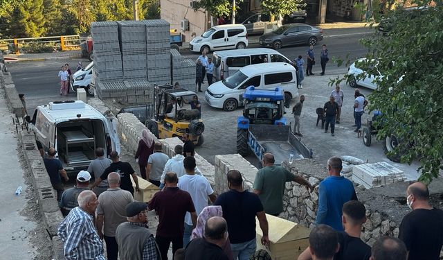 İki kız kardeş evlerinde ölü bulundu