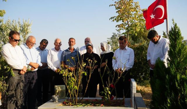 Gaziantep'te kazada hayatını kaybetmişti! Mezarı başında anıldı