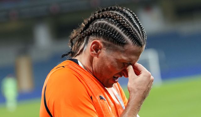 Başakşehir: 1 - Universitatea Craiova: 2 (Maç Özeti)