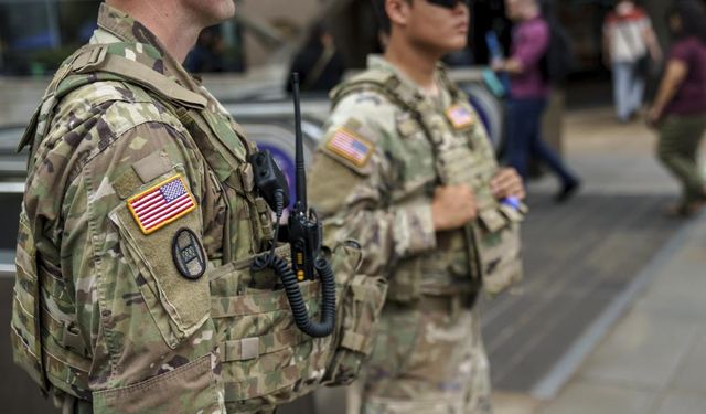Trump, polis ve ordu güçleriyle birlikte devriyeye çıkacak