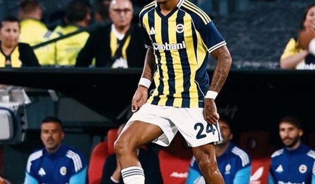 Feyenoord: 1 - Fenerbahçe: 0 (İlk yarı)