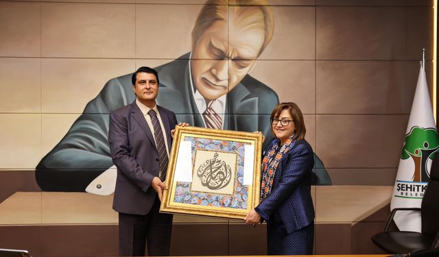 AK Parti’ye geçmişti! Umut Yılmaz’a ilk ziyaret Şahin’den… Neler konuşuldu?