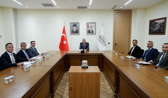 Gaziantep Valisi Çeber düğmeye bastı! İnternet sorunu masada!