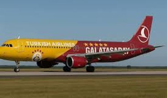Galatasaray'da savunma hattı için yeni sürpriz: Yönetim İtalya yolcusu!
