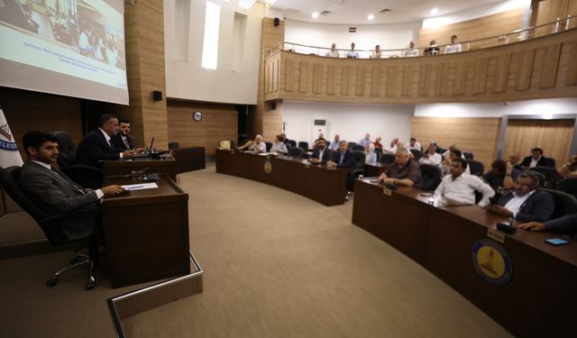 Şahinbey’de sakin meclis