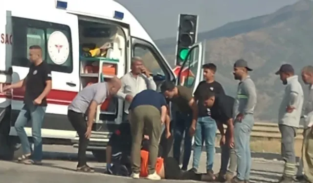 Gaziantep’te trafik kazaları bitmiyor! Otomobille motosiklet çarpıştı