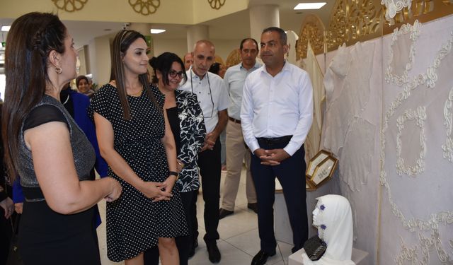 Gaziantep'te kursiyerlerden yılsonu sergisi