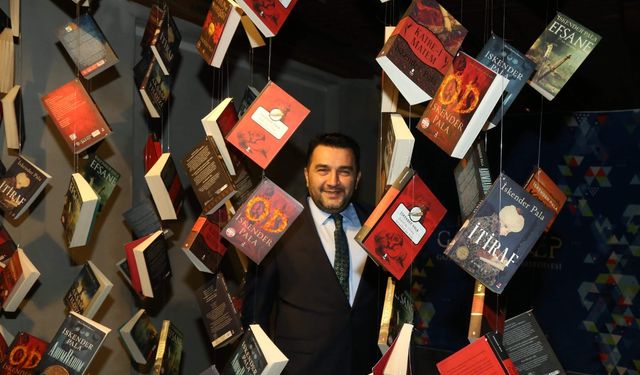 Yazar Barış Çiviroğlu'ndan yeni eser...