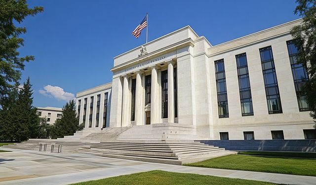 FED merakla beklenen faiz kararını açıkladı!