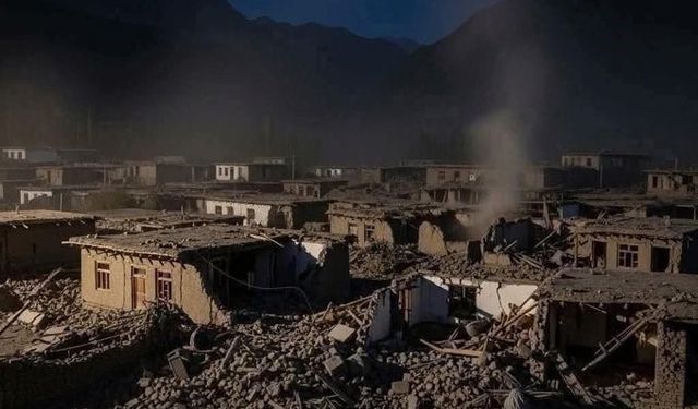 Afganistan'da deprem! Bilanço ağırlaşıyor...