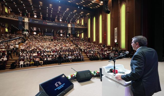 Bakan Tekin’den Gaziantep’te önemli mesajlar verdi! Türkiye eğitimde örnek gösteriliyor