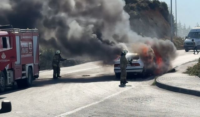 LPG'li otomobil alev alev yandı!