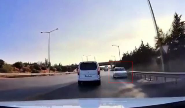 Ters yönden gelen sürücü faciaya neden oluyordu! Otoyolda zincirleme kaza!