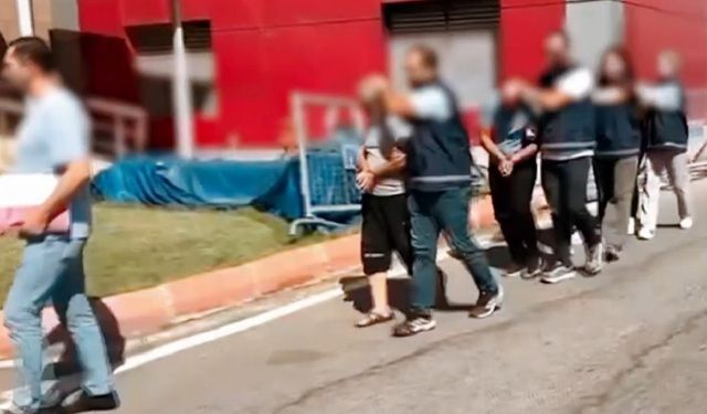 Gaziantep'te masaj salonuna şok baskın! 4 şüpheli tutuklandı