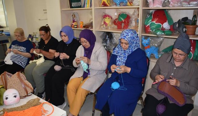 Gaziantep’te kadınlardan ev ekonomisine destek!