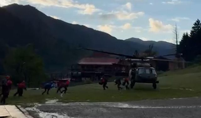Rize'de sağanak alarmı! Turistler helikopterlerle tahliye ediliyor