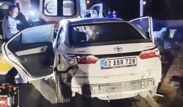 Gaziantep’te feci kaza! Ortalık savaş alanına döndü: Ölü ve yaralılar var