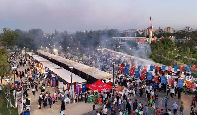 GastroANTEP Festivaline ziyaretçi akını!
