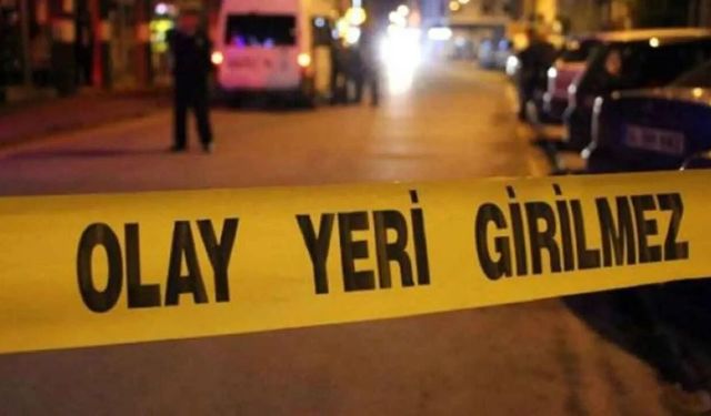 Gaziantep'te otomobilden dışarıya atılan poşetten sentetik uyuşturucu çıktı