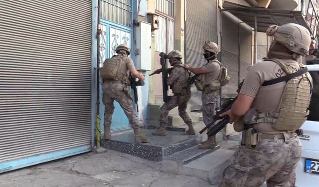 Gaziantep’te aranan şahıslara şok operasyon! 10 şüpheli yakalandı
