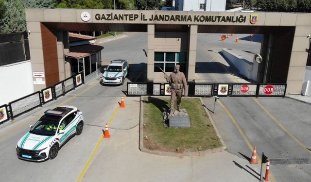 Gaziantep’te jandarma hırsızlara nefes aldırmıyor