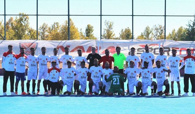 Bilal Çeker'in haklı gururu... Gaziantep Volkan Group Hokey Takımı Play-Off’ta!