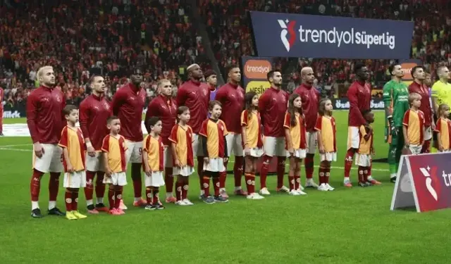 Galatasaray'da sakatlık şoku! Maça devam edemedi!