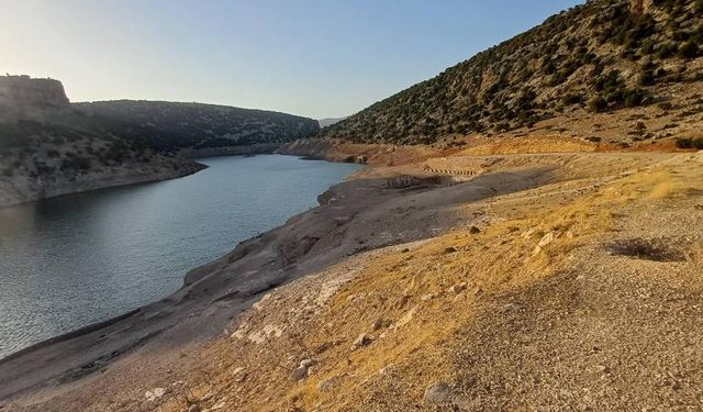 Gaziantep'te Ardıl Barajı'nda su seviyesi kritik seviyede: Sulama faaliyetleri durdu
