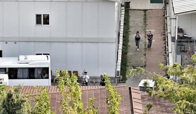 Nişan öncesi şok! İrem Derici Adli Tıp Kurumu'nda böyle görüntülendi
