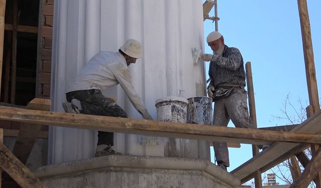 Türkiye’nin 80 ilinde minare inşa etti…