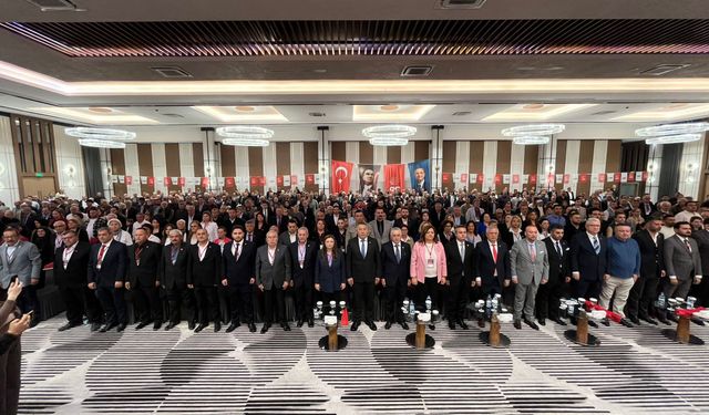 CHP kongresinin basına kapatılması kararına tepki