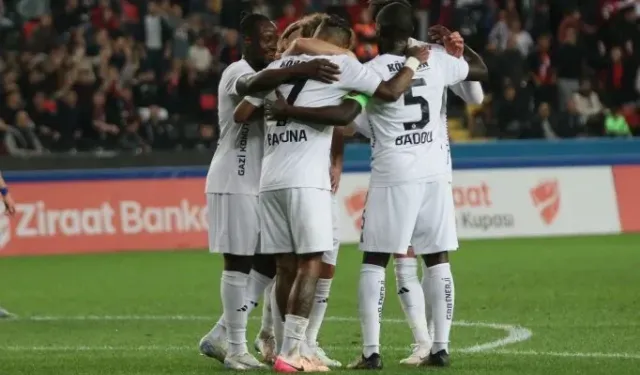 Gaziantep FK kalesini gole kapattı! Karabük İdmanyurduspor’u 2-0 yendi