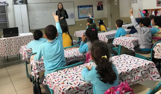 Geri sayım başladı! Okul ara tatil ne zaman, hangi tarihte başlıyor?