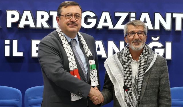 AK Parti Gaziantep İl Yönetimi Sumud Gönüllüsü Yavuz’u ağırladı… Sumud Filosu ve Gazze konuşuldu