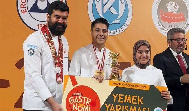 GAÜN öğrencileri önemli bir başarıya imza attı! Gastronomi Festivali’nden ikincilikle döndüler