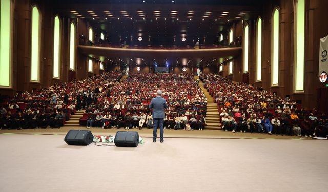 Gri Koç, Gaziantep’te öğrencilerle buluştu
