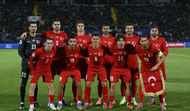 A Milli Futbol Takımı’nda 4 değişiklik! Tribünler doldu