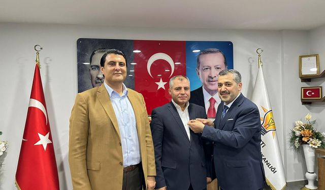 Şehitkamil Belediye Meclis üyesi isim partisinden istifa etmişti! O isim AK Parti’ye geçti…