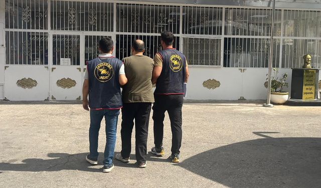 FETÖ firarisi akraba ziyaretine geldi, yakalandı! Gaziantep JASAT, firari şahısların ensesinde!